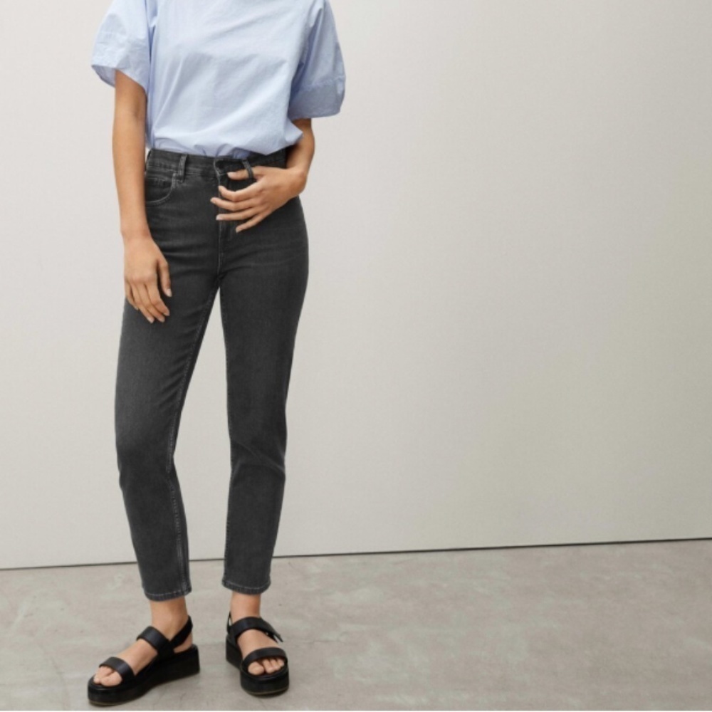 Everlane The Cheeky Jeans Cropped 100% Cotton Black Size 26 Button Fly Capsule